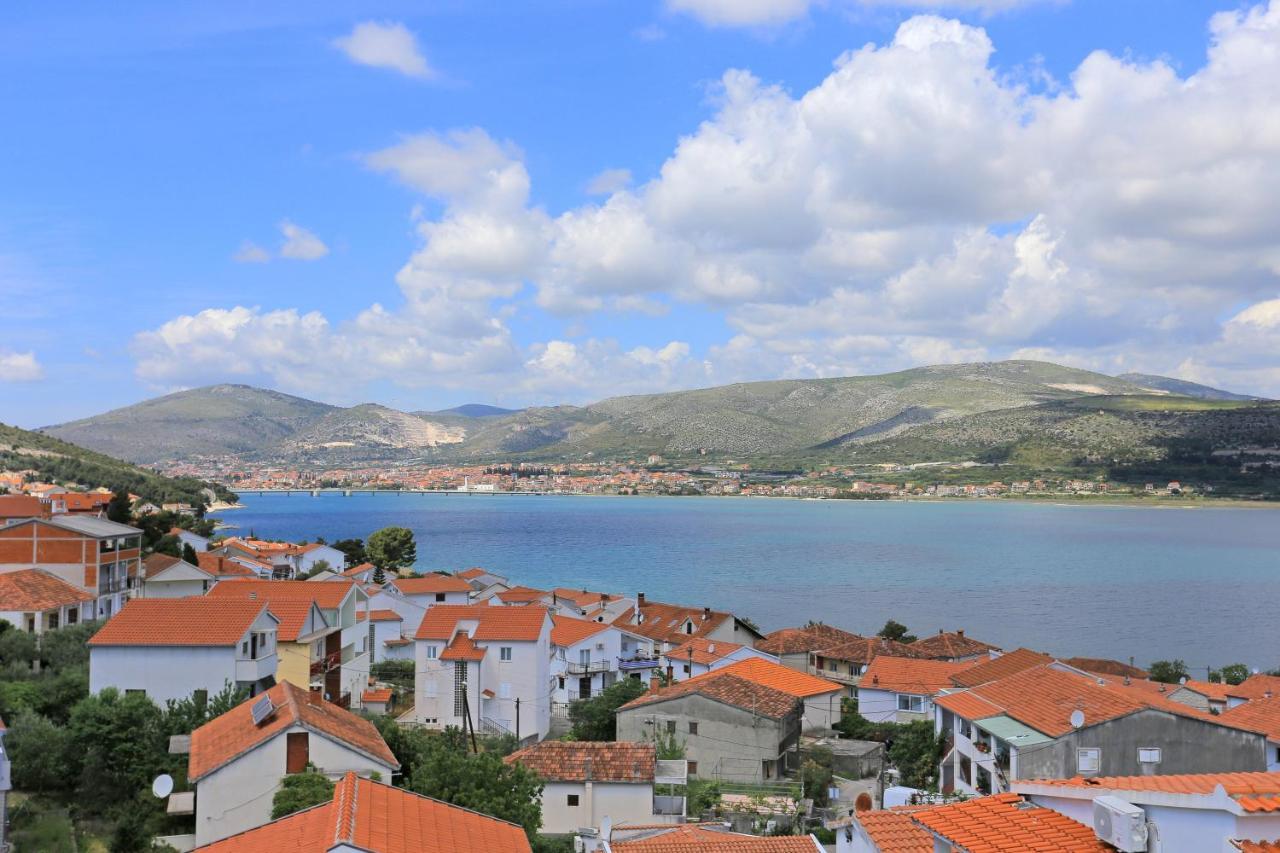Apartments With A Parking Space Mastrinka, Ciovo - 4324 Trogir Kültér fotó